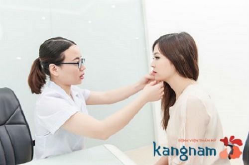 bắn tàn nhang bằng tia laser có hết không