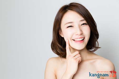 Mổ xẻ hiệu quả những cách trị mụn thịt quanh mắt tại nhà thường nghe