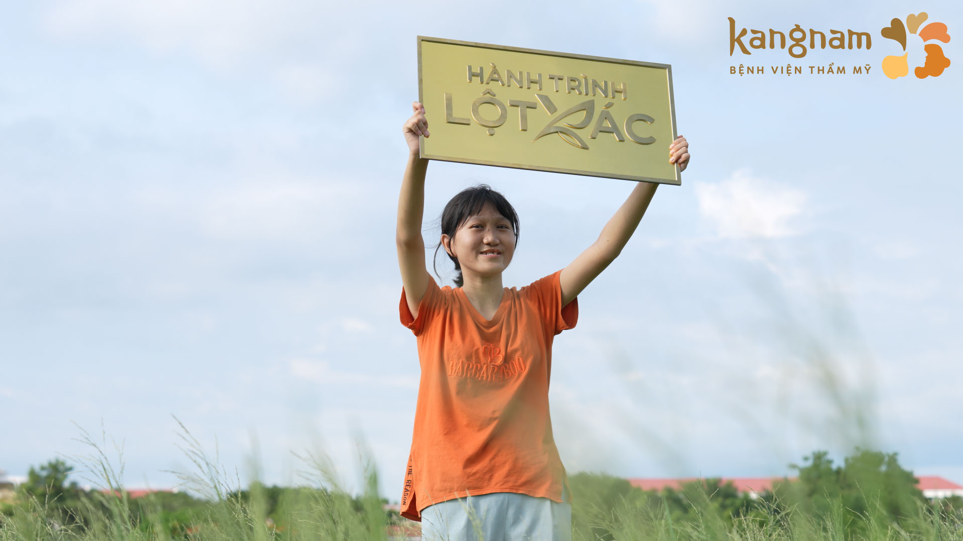 Tấm vé vàng phẫu thuật thẩm mỹ miễn phí của Hành trình Lột xác